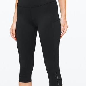 **SOLD**Lululemon Fast & Free Crop Size 10